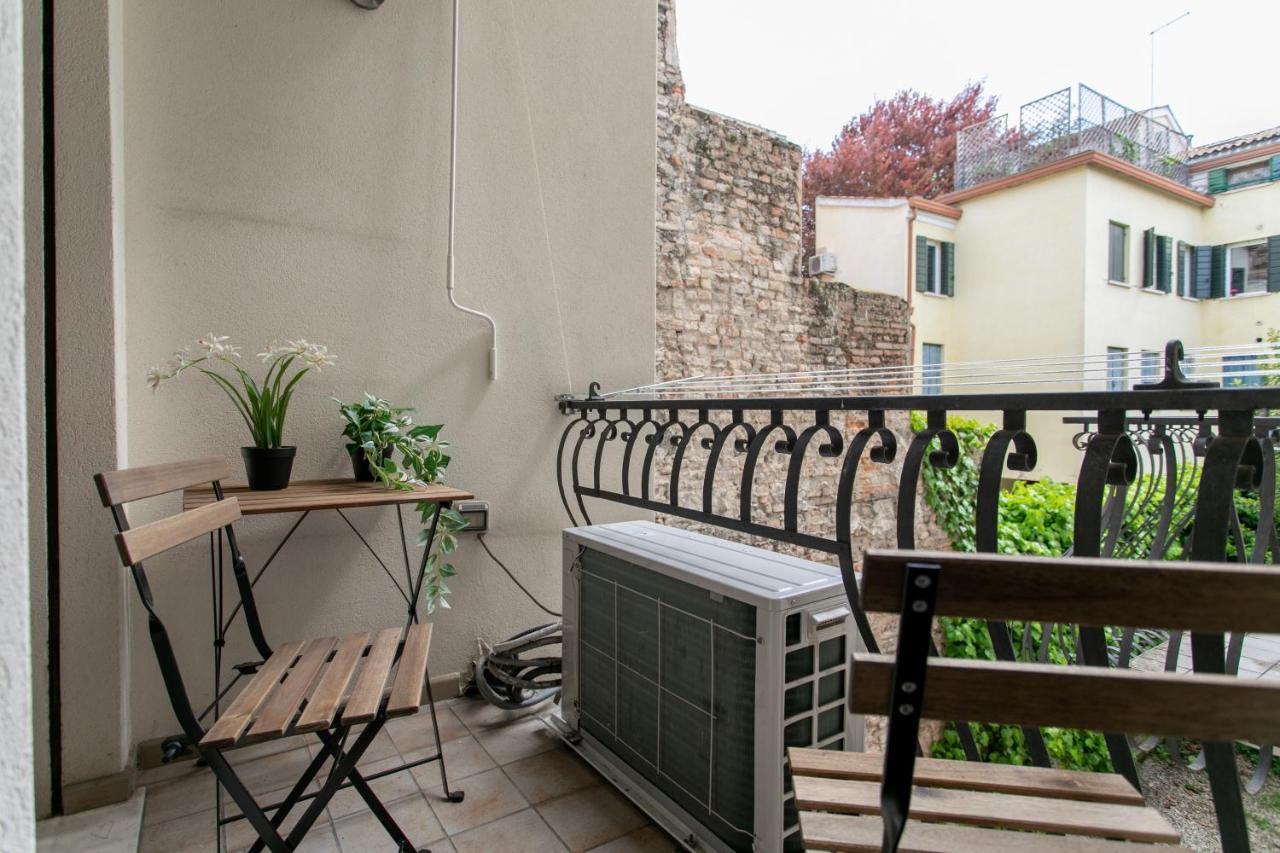 Casa Anna - 2 Bedrooms Apartment Padova Exterior photo
